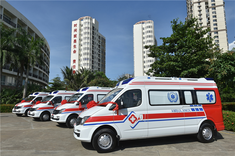 香港资料公开免费大全、上海烟草集团爱心救护车捐赠活动在海南、青海两地同时进行